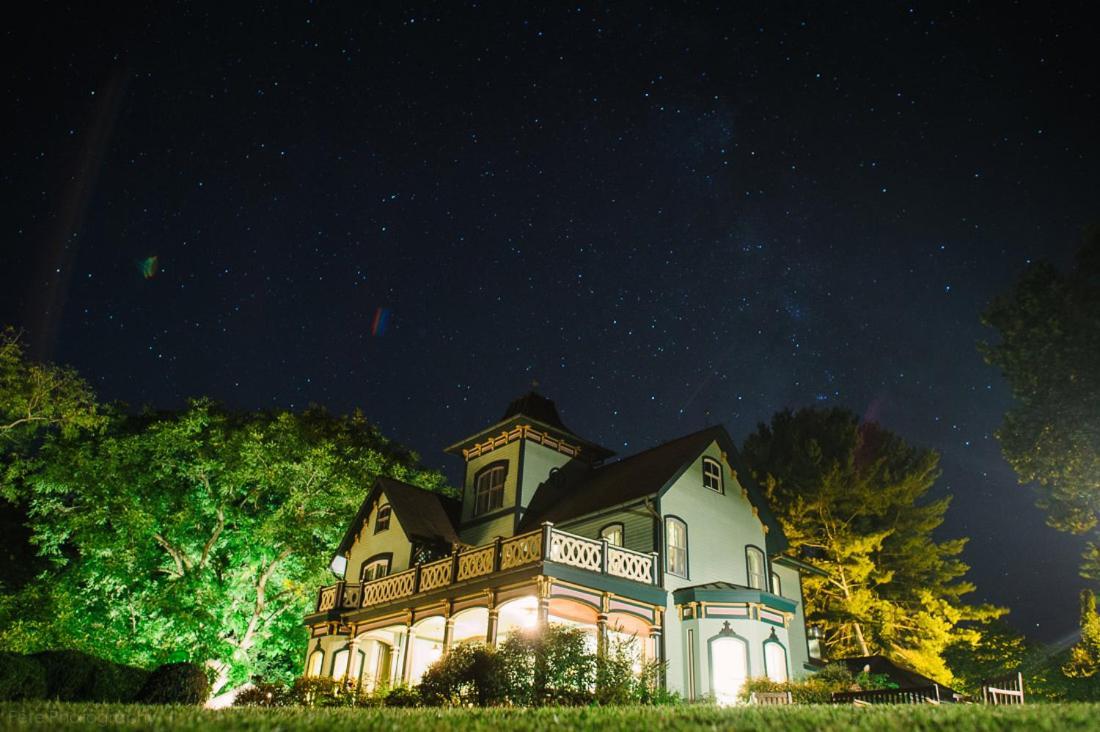 Mountain Magnolia Inn Hot Springs Exterior photo